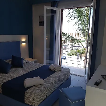 לינה וארוחת בוקר Aloe Comfort 4*