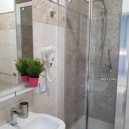 לינה וארוחת בוקר Aloe Comfort סן ויטו לו קאפו