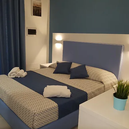 לינה וארוחת בוקר Aloe Comfort 4*