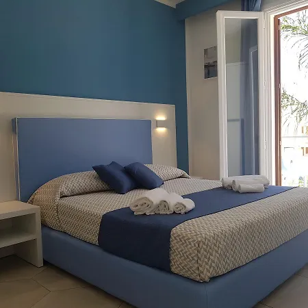 לינה וארוחת בוקר Aloe Comfort סן ויטו לו קאפו